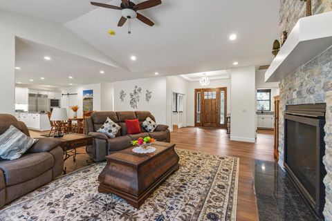 Tiny photo for 11635 Merganser Road, Klamath Falls, OR 97601 (MLS # 220212768)