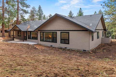 Tiny photo for 11635 Merganser Road, Klamath Falls, OR 97601 (MLS # 220212768)