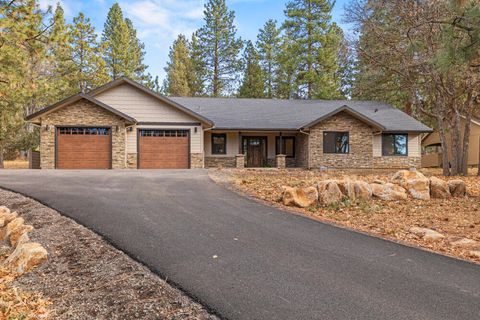 Tiny photo for 11635 Merganser Road, Klamath Falls, OR 97601 (MLS # 220212768)