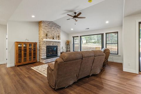 Tiny photo for 11635 Merganser Road, Klamath Falls, OR 97601 (MLS # 220212768)