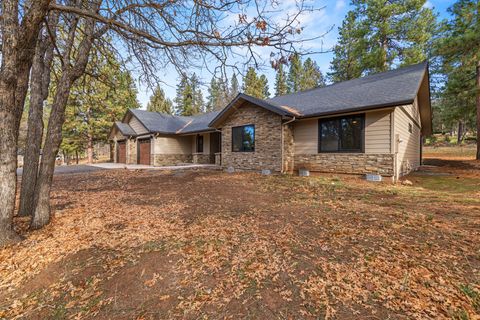 Tiny photo for 11635 Merganser Road, Klamath Falls, OR 97601 (MLS # 220212768)