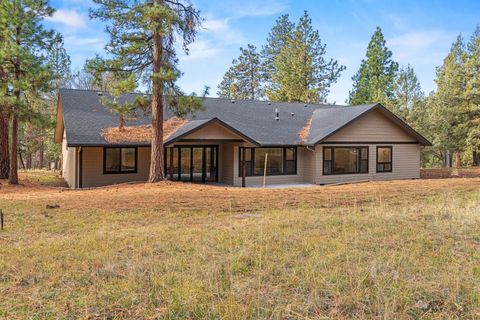 Tiny photo for 11635 Merganser Road, Klamath Falls, OR 97601 (MLS # 220212768)