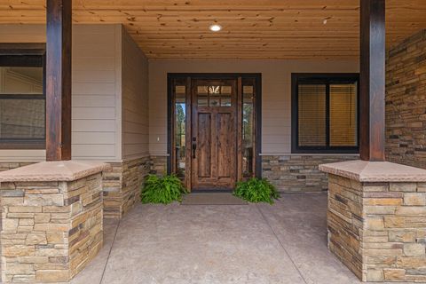 Tiny photo for 11635 Merganser Road, Klamath Falls, OR 97601 (MLS # 220212768)