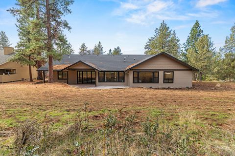 Tiny photo for 11635 Merganser Road, Klamath Falls, OR 97601 (MLS # 220212768)