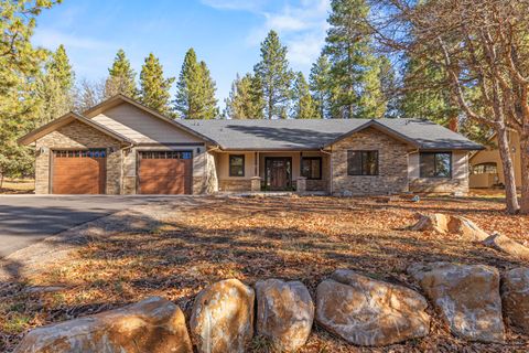 Photo of 11635 Merganser Road, Klamath Falls, OR 97601 (MLS # 220212768)