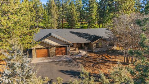Tiny photo for 11635 Merganser Road, Klamath Falls, OR 97601 (MLS # 220212768)