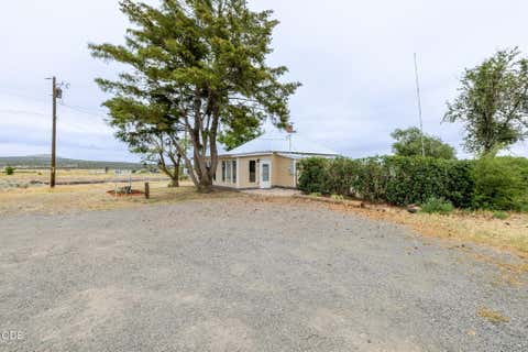Tiny photo for 31 3rd Street, Metolius, OR 97741 (MLS # 220224197)