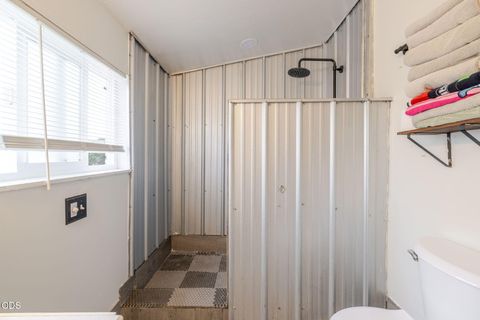Tiny photo for 31 3rd Street, Metolius, OR 97741 (MLS # 220224197)