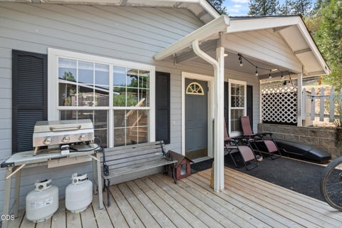Tiny photo for 685 Beach Street, Ashland, OR 97520 (MLS # 220227025)