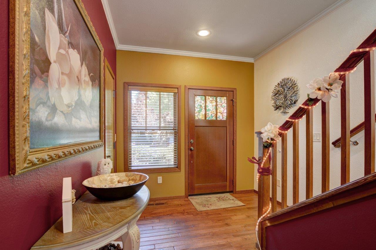 Alderwood Townhomes - Residential