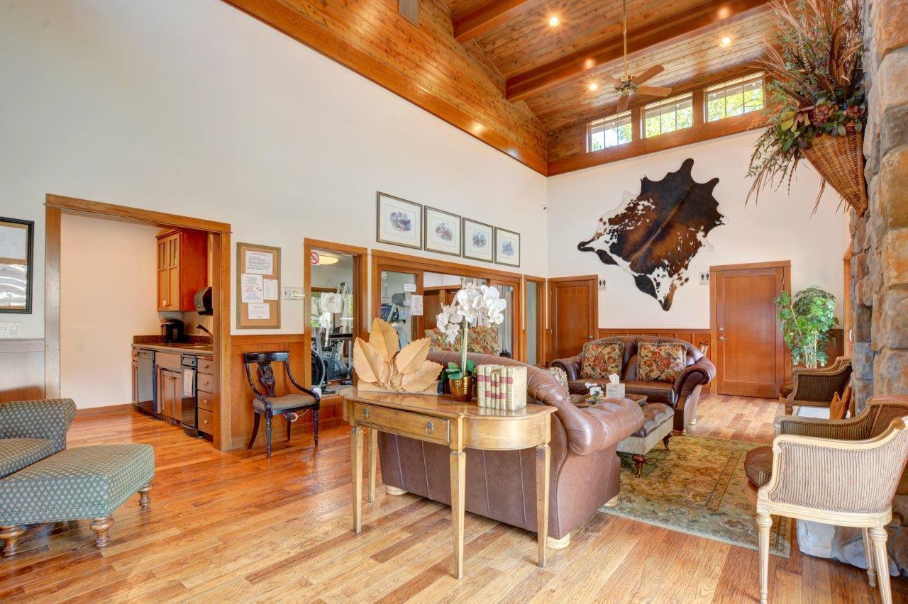 Alderwood Townhomes - Residential