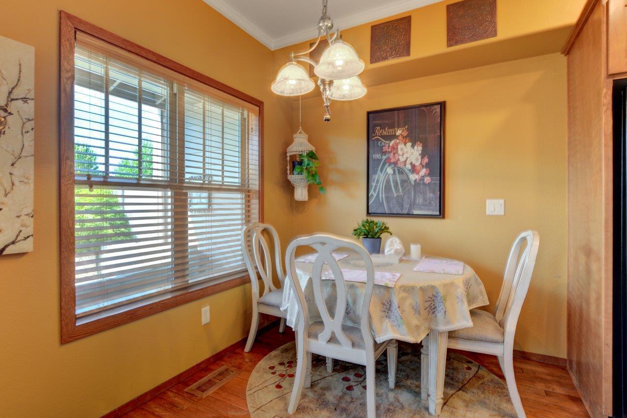 Alderwood Townhomes - Residential