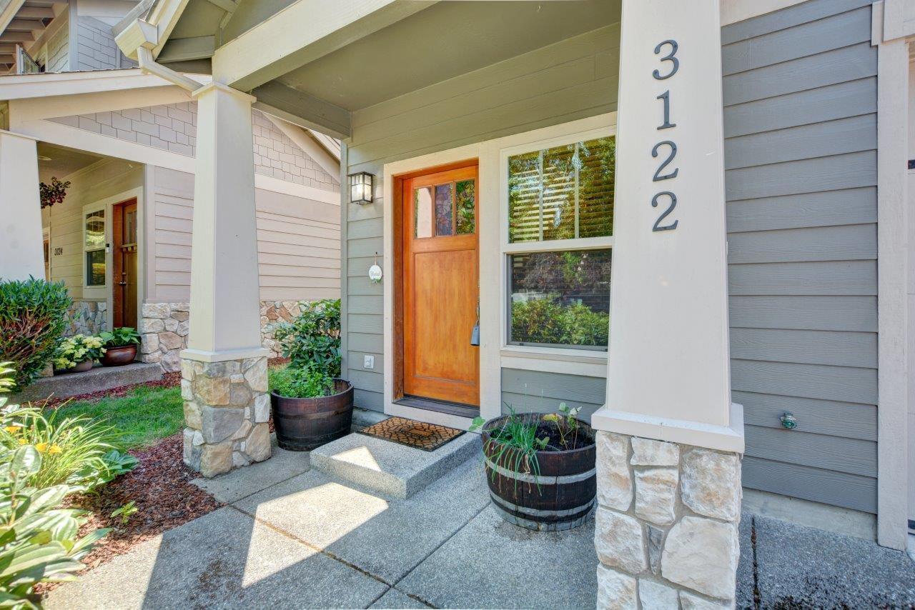 Alderwood Townhomes - Residential