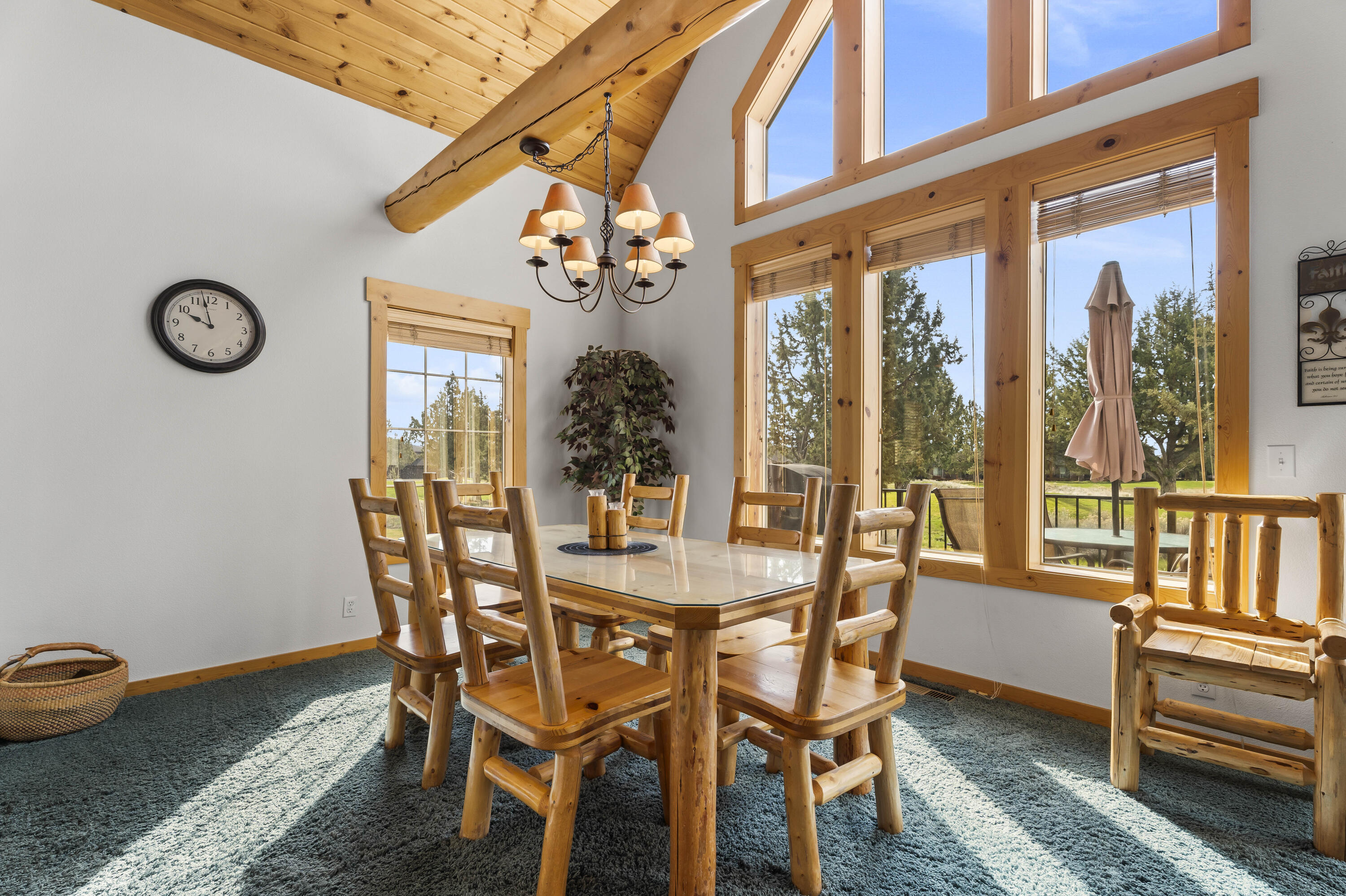 Eagle Crest - Residential