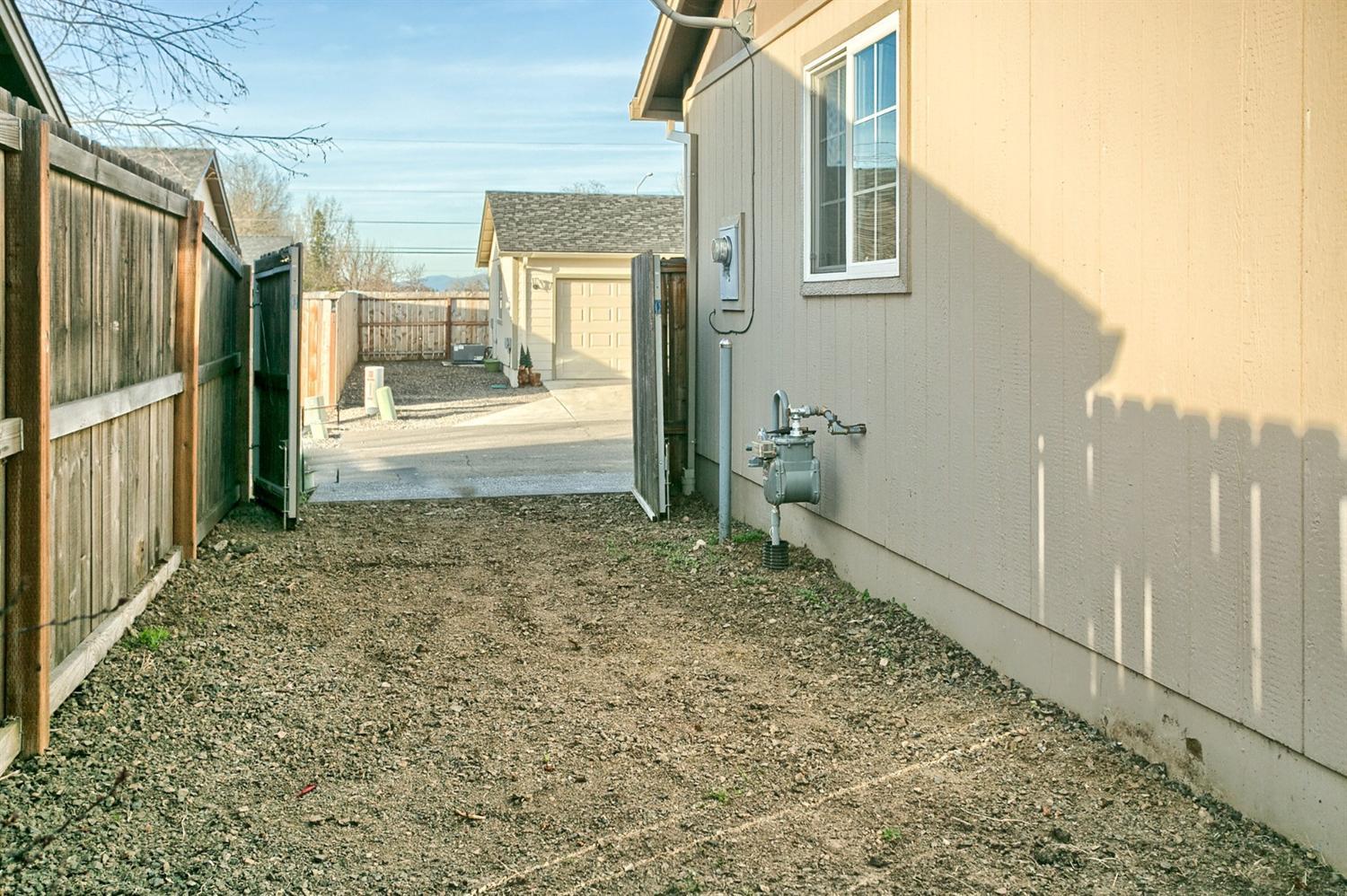 Antelope Cove - Residential