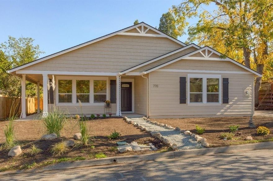 Brand New Construction... Single level home offers a contemporary open feel with granite, stainless, tile and stone. Features 3 bedrooms plus a bonus room for use as an office, exercise room or meditation room. Master Suite with coffered ceiling & fan. Two full baths - includes a Master bath w/ a shower and a luxurious freestanding soaking tub! Guest bath with additional bedroom entrance creates the feel of 2 master bedrooms! 2-car attached garage. Great location near parks, schools and downtown Ashland!