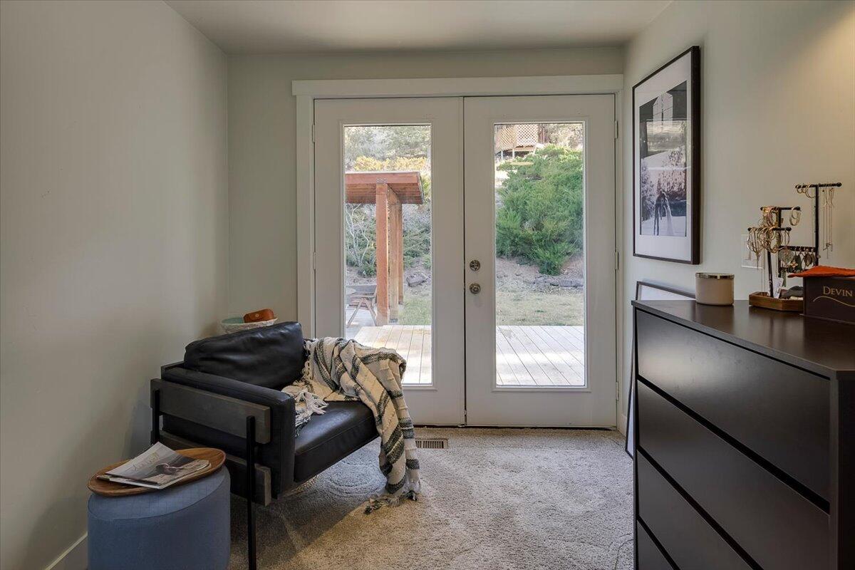 Cinder Butte Est - Residential