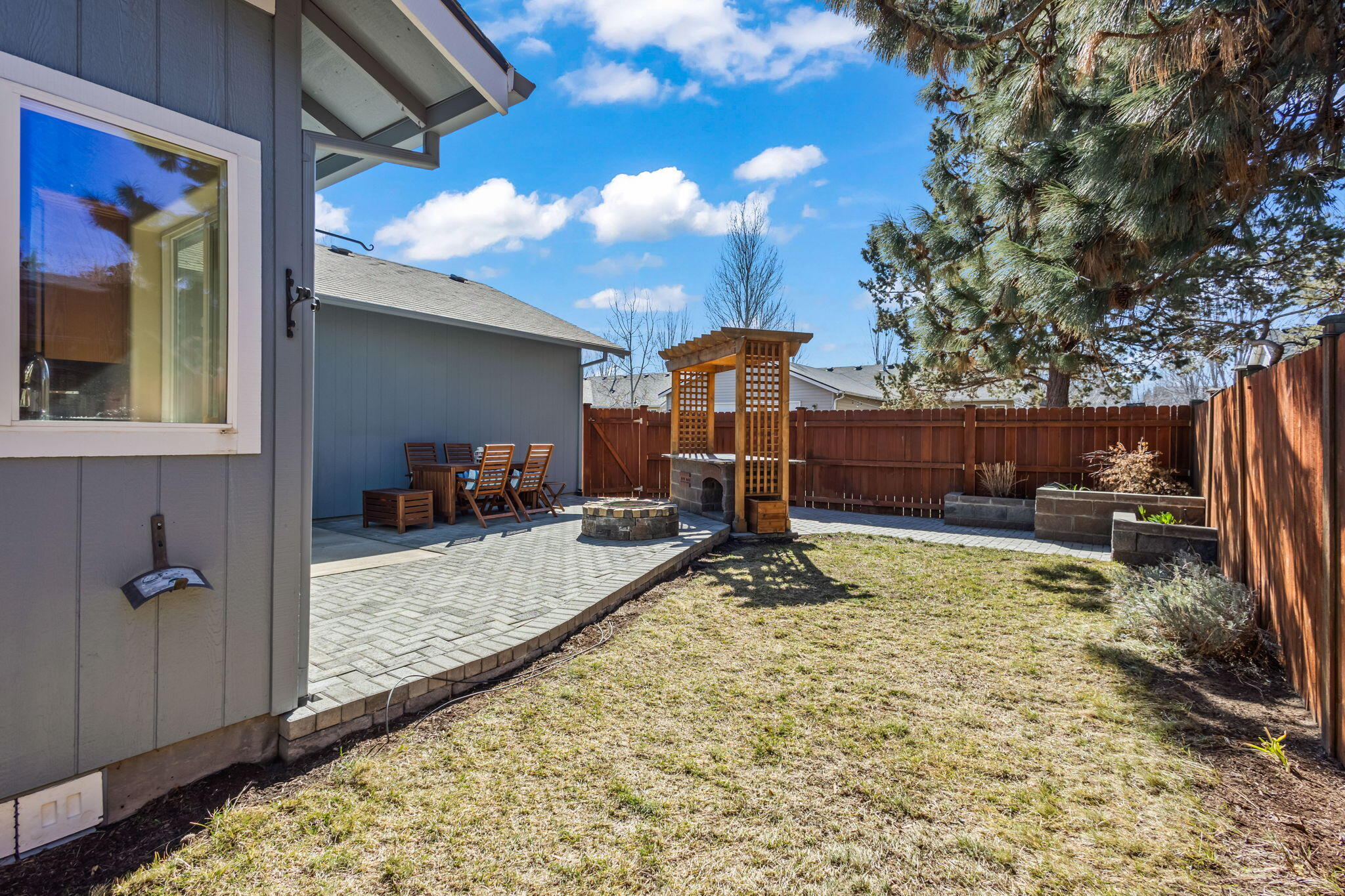 Larkspur - Residential