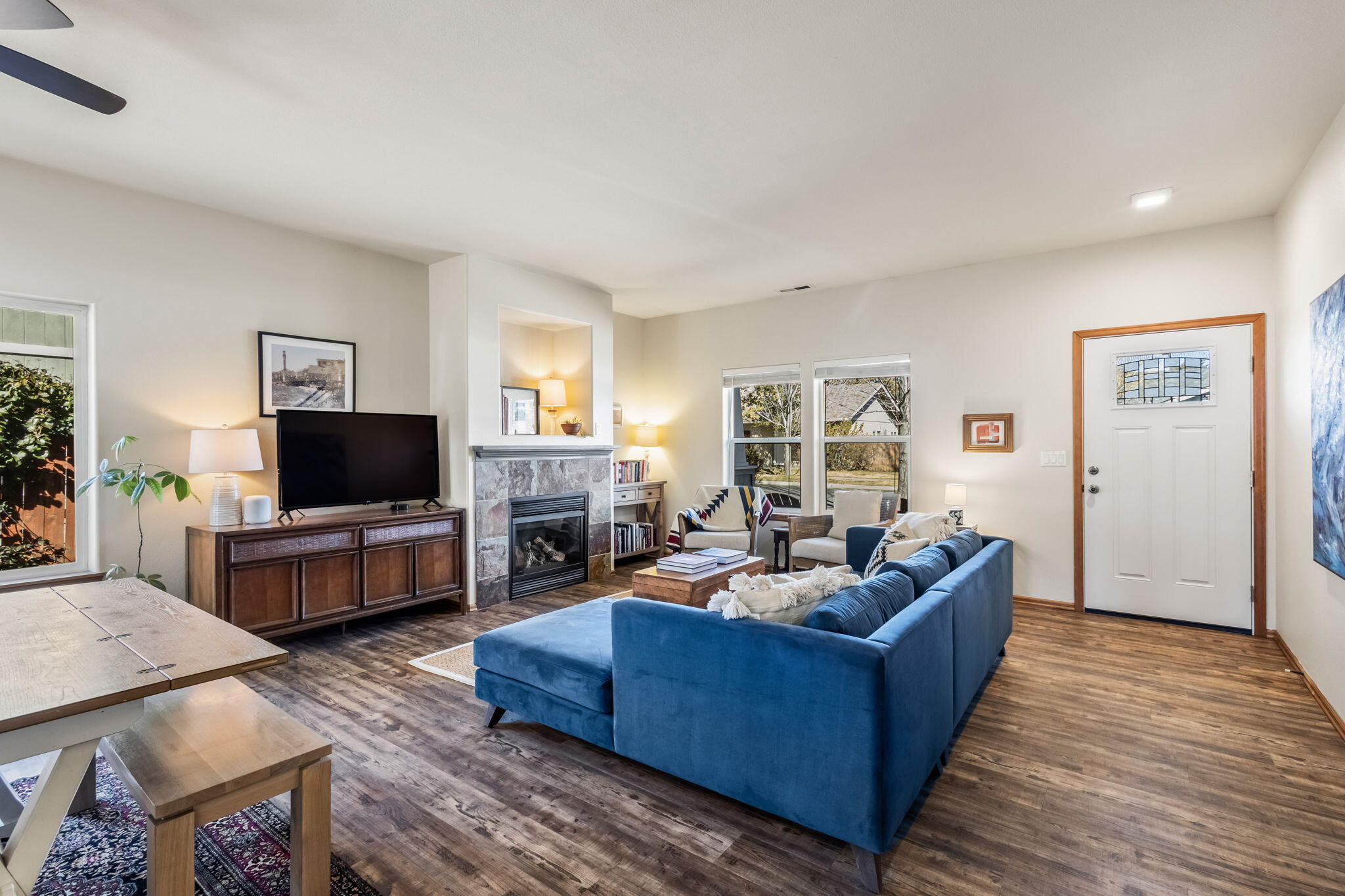 Larkspur - Residential