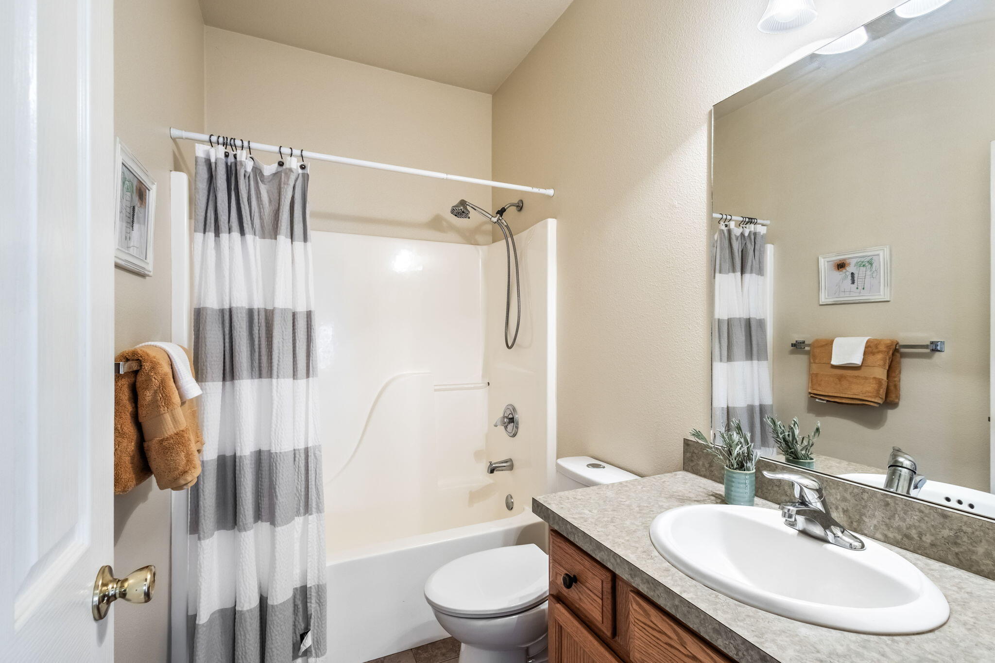 Larkspur - Residential