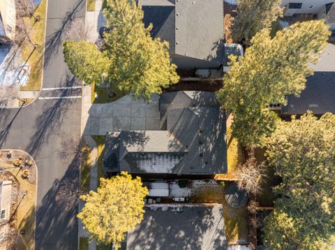 Tiny photo for 533 N Freemont Street, Sisters, OR 97759 (MLS # 220213328)