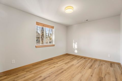Tiny photo for 533 N Freemont Street, Sisters, OR 97759 (MLS # 220213328)