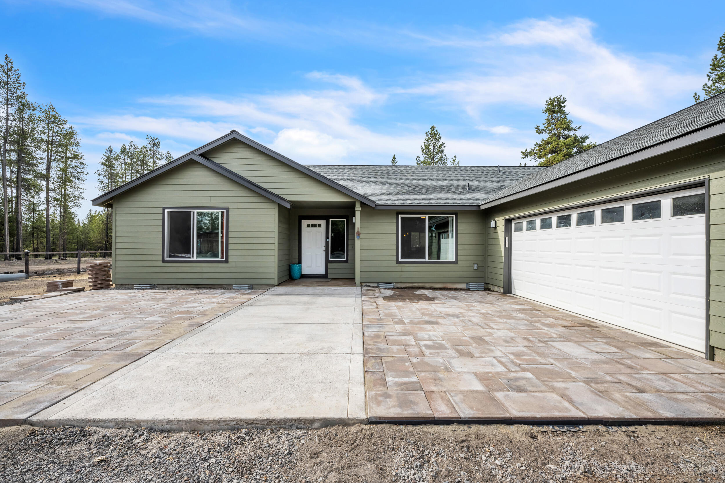 16245 Sparks Drive
