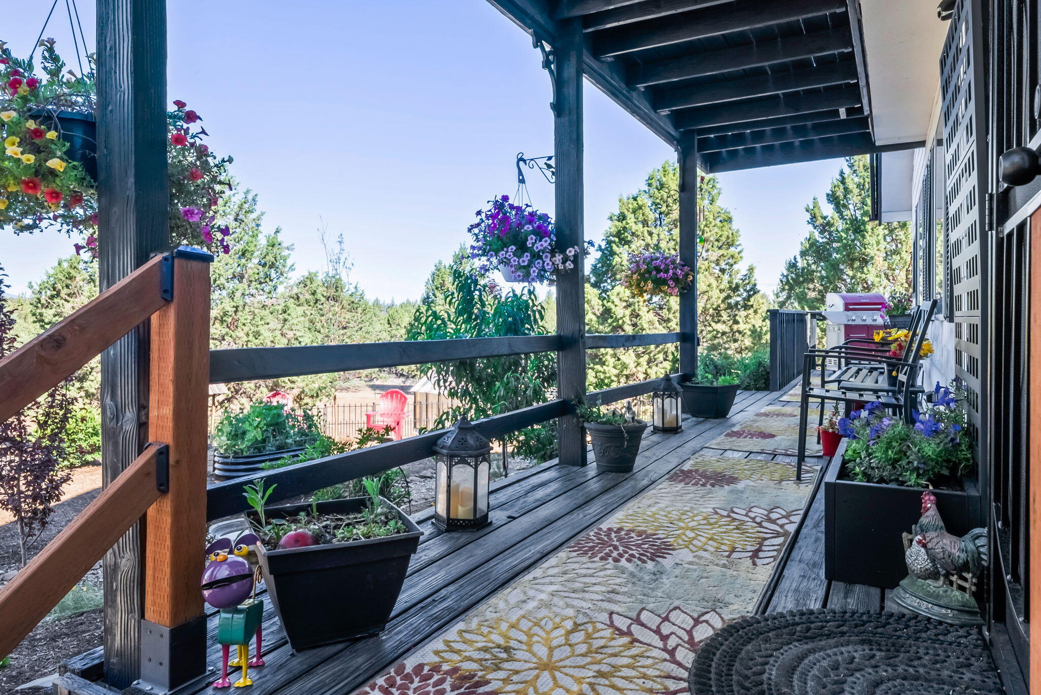 Sisters - Residential