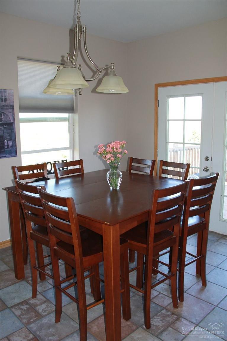 Country View Est - Residential