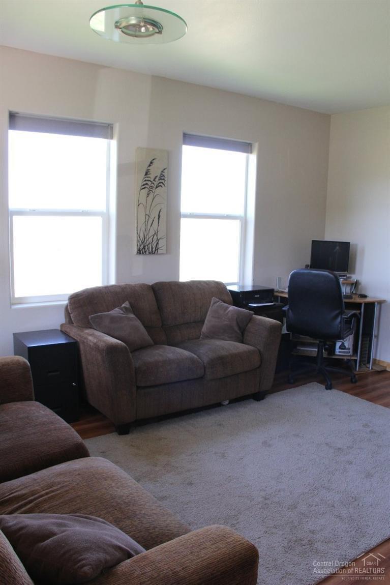 Country View Est - Residential