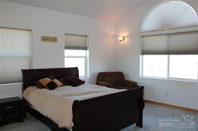 Country View Est - Residential