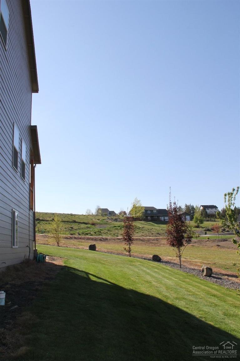 Country View Est - Residential