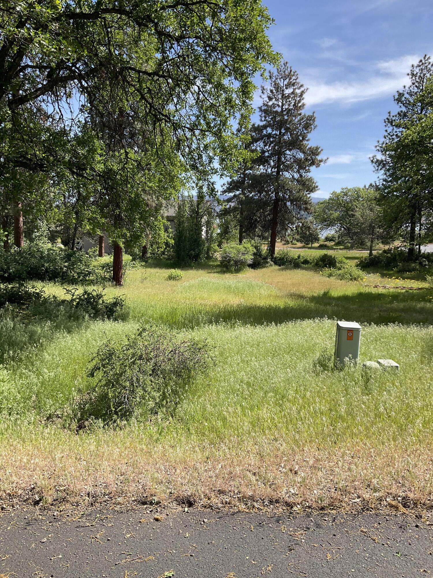 Running YResort - Land