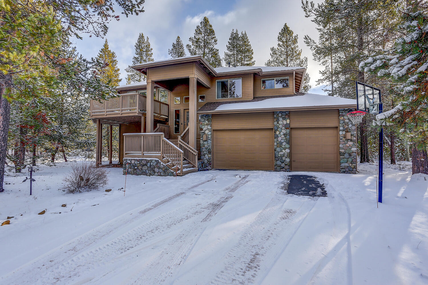 Fairway Crest Village - Residential