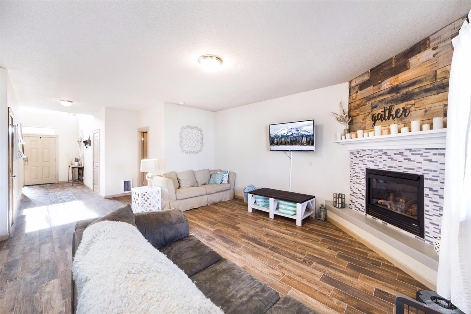 Juniper Glen - Residential