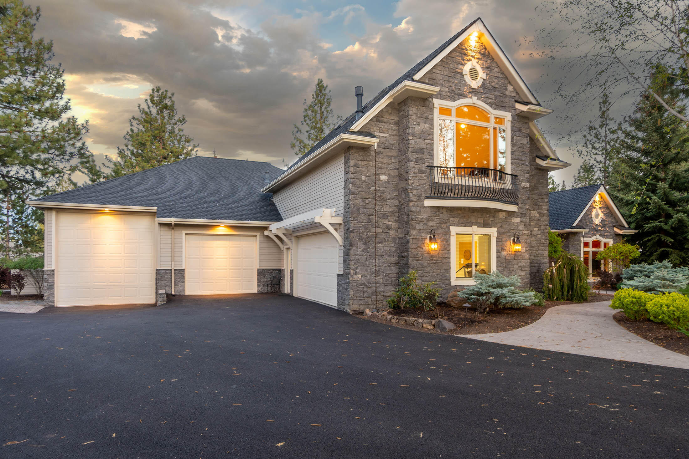 Awbrey Butte - Residential