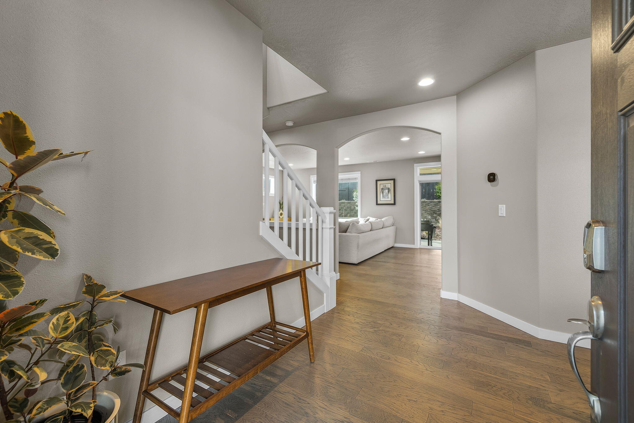 1801 NE Shadowcrest Way