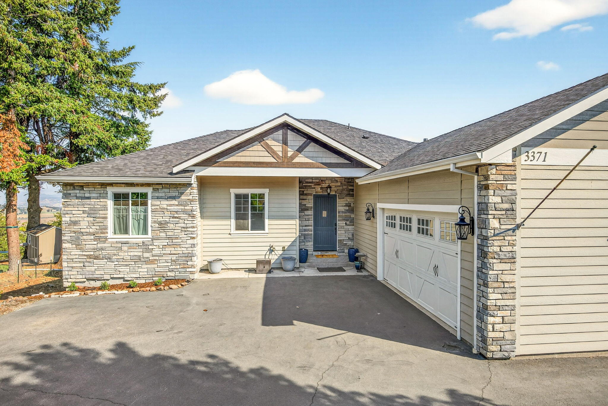 East Terrace Estates - Residential