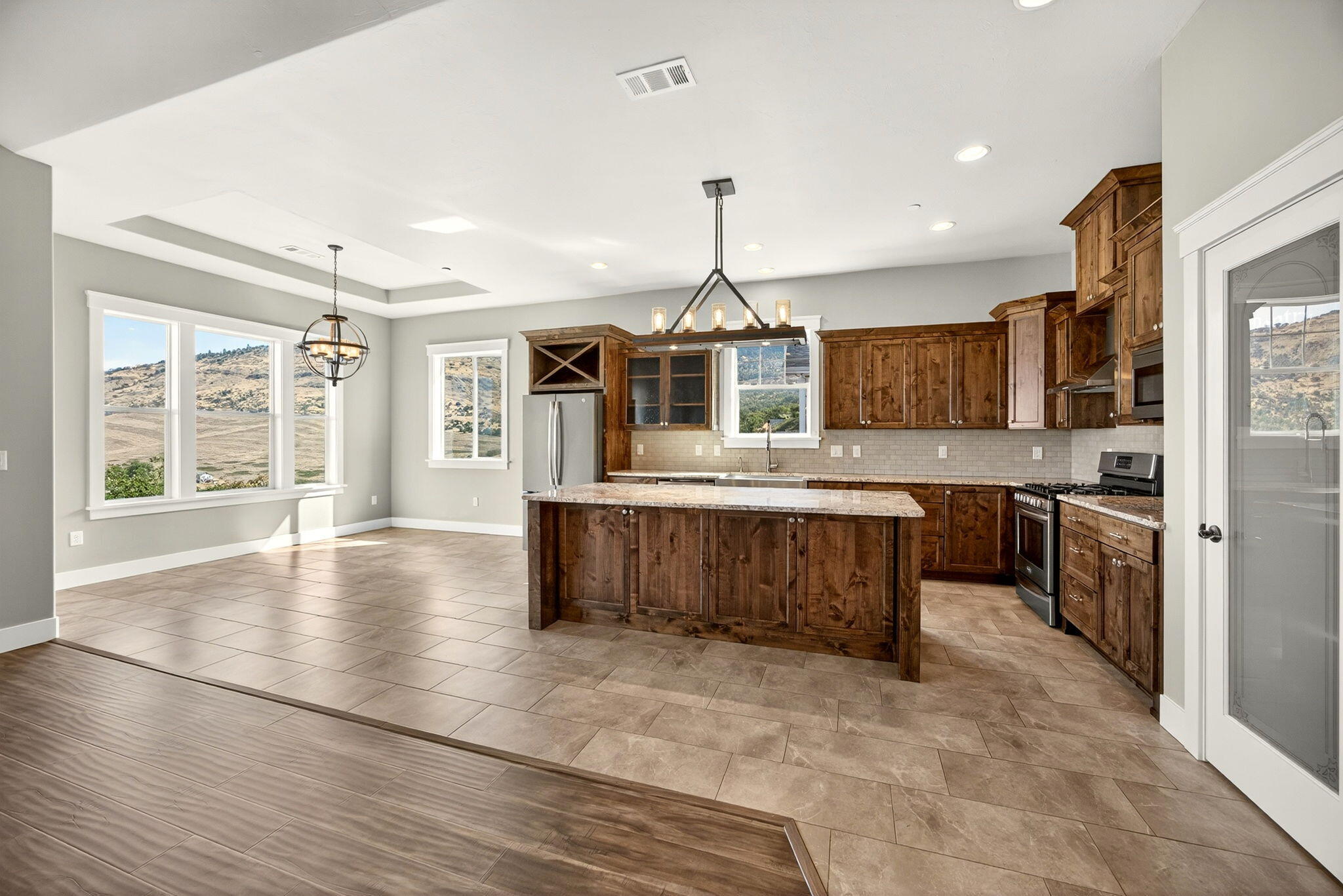 East Terrace Estates - Residential