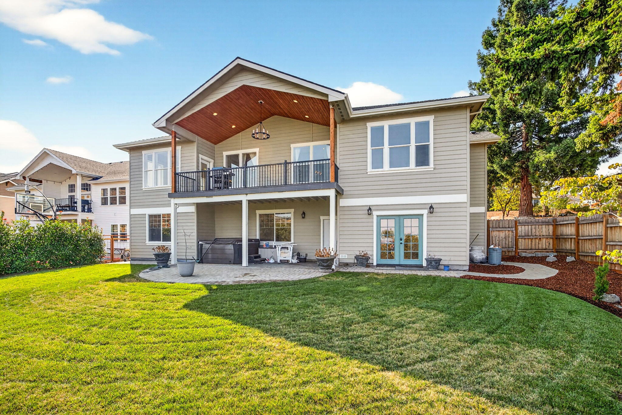 East Terrace Estates - Residential