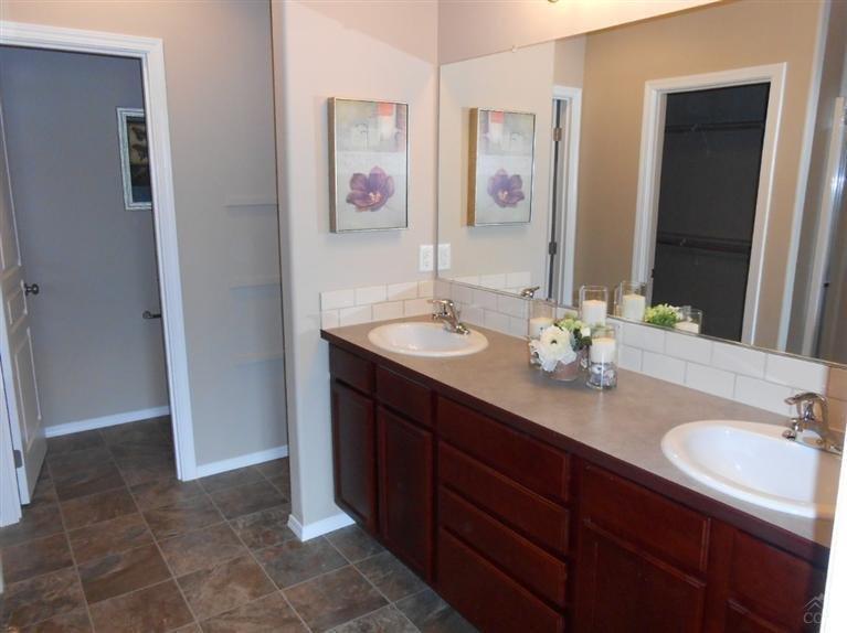 Lawson Crossing - Residential