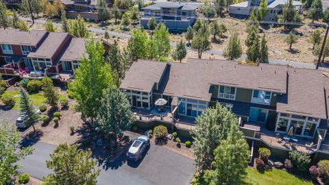 Tiny photo for 10737 Village Loop, Redmond, OR 97756 (MLS # 220221711)