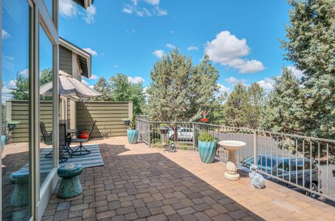 Tiny photo for 10737 Village Loop, Redmond, OR 97756 (MLS # 220221711)