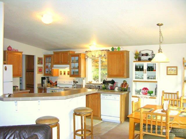 Sun Forest Estates - Residential