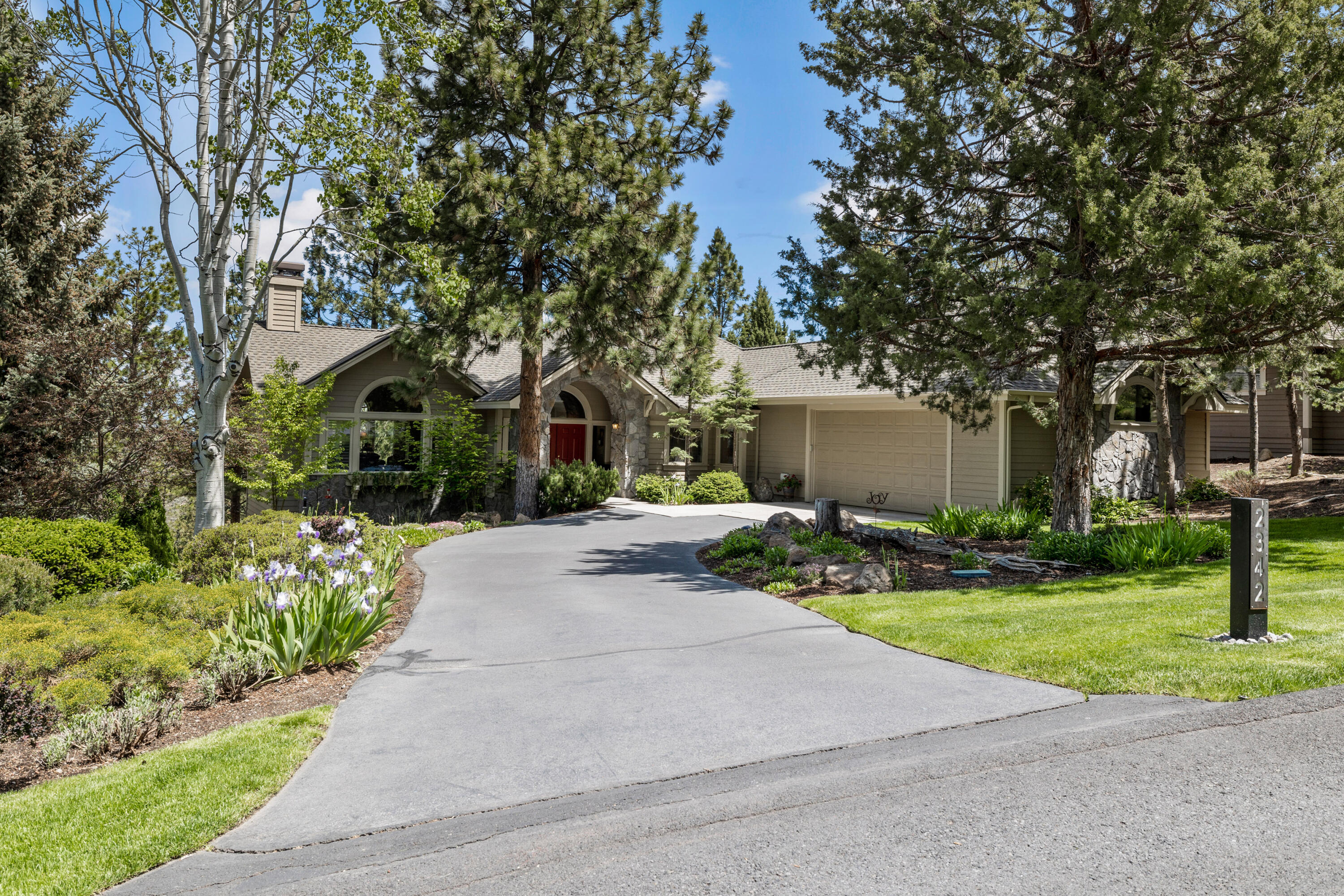 Awbrey Glen - Residential