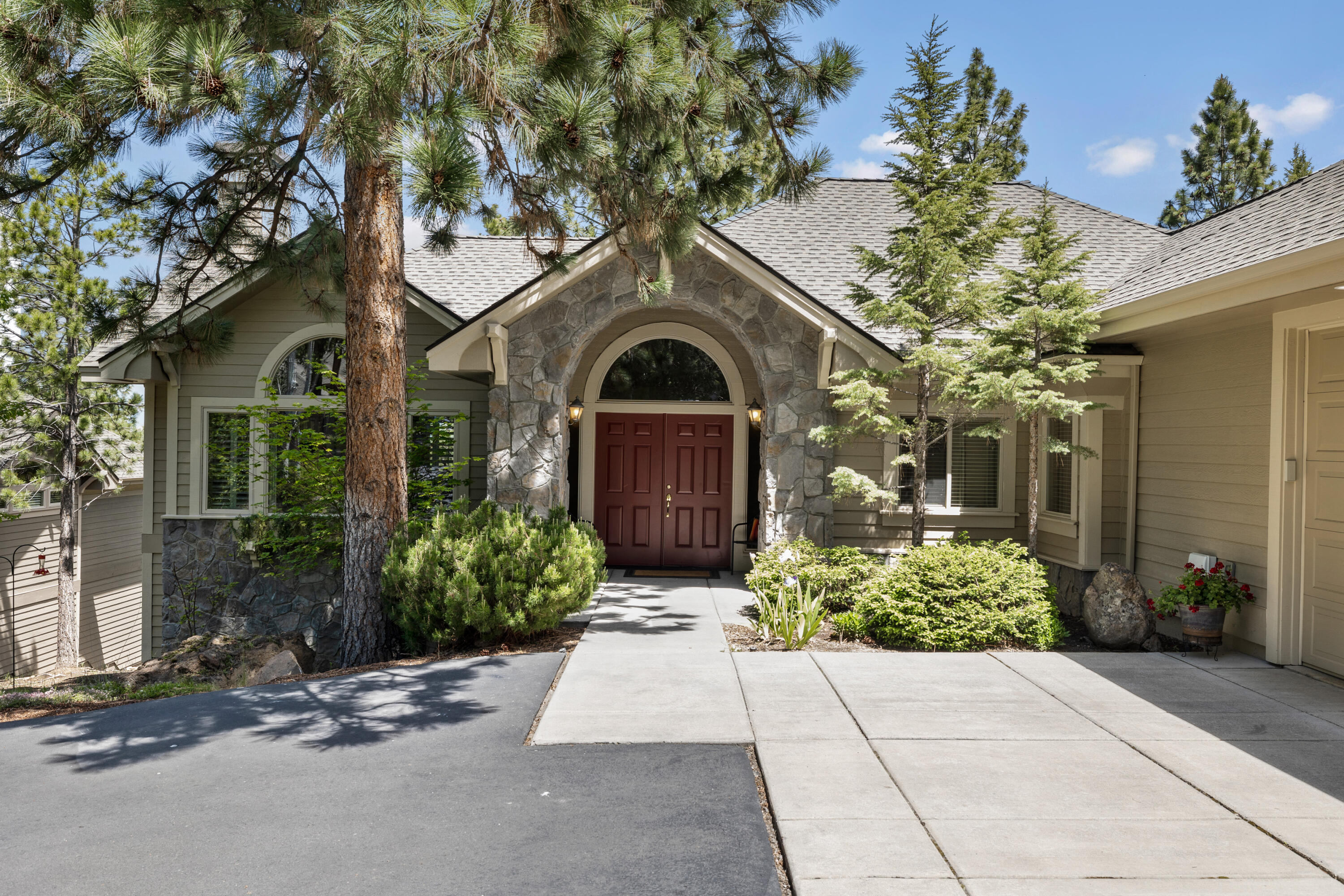 Awbrey Glen - Residential