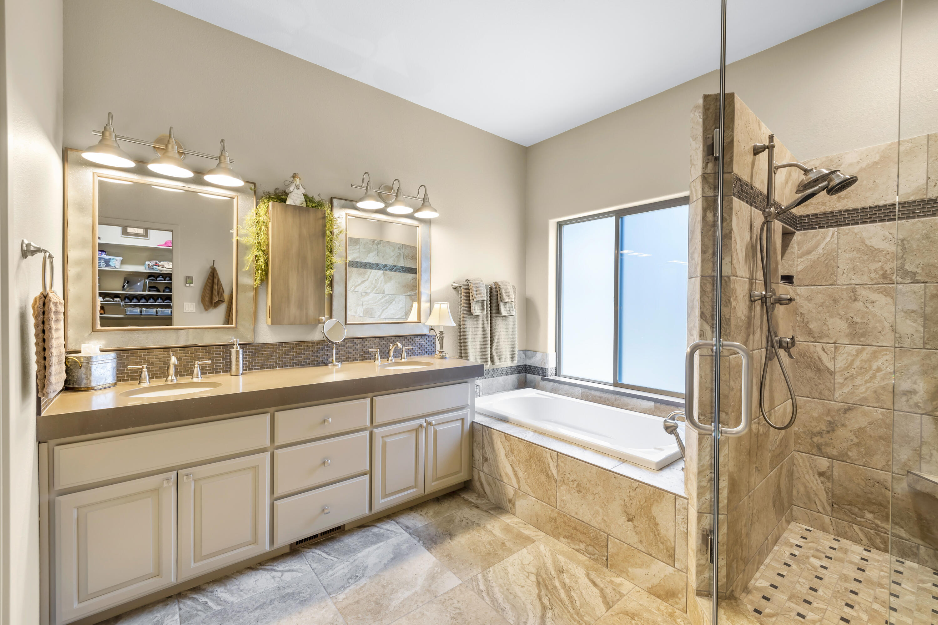Awbrey Glen - Residential