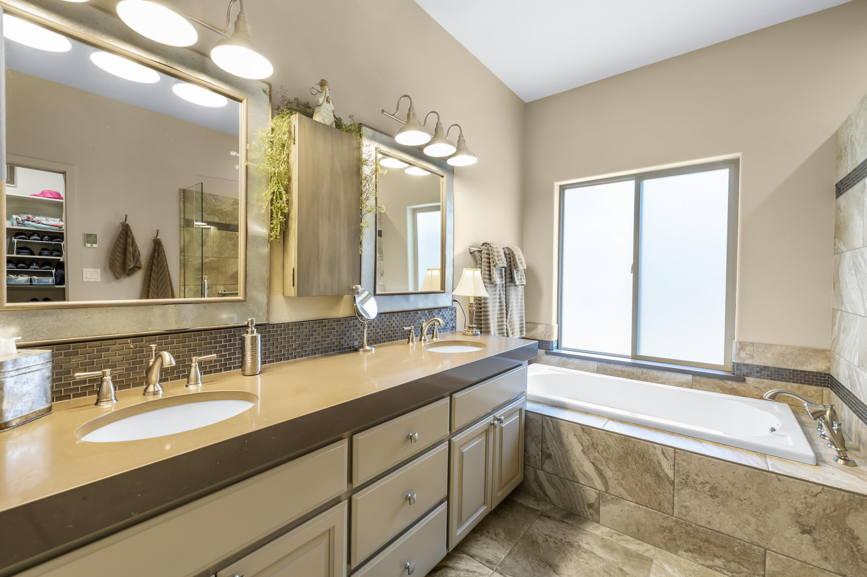 Awbrey Glen - Residential