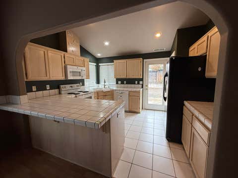 Tiny photo for 1629 Husker Butte Lane, Medford, OR 97504 (MLS # 220227208)