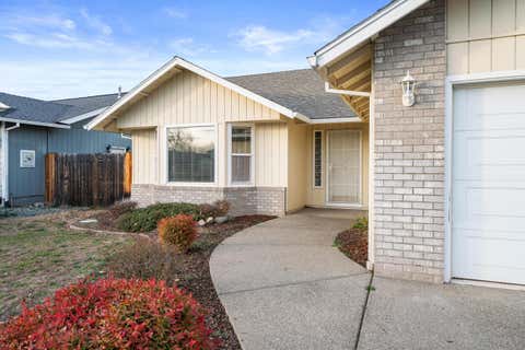 Tiny photo for 1629 Husker Butte Lane, Medford, OR 97504 (MLS # 220227208)